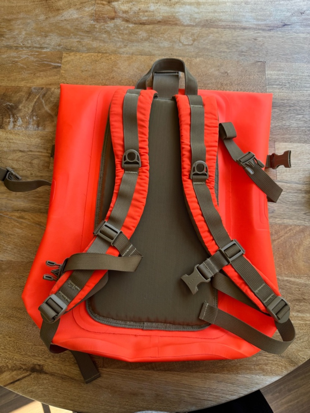 The Filson Dry Backpack - Picture 10 of 12